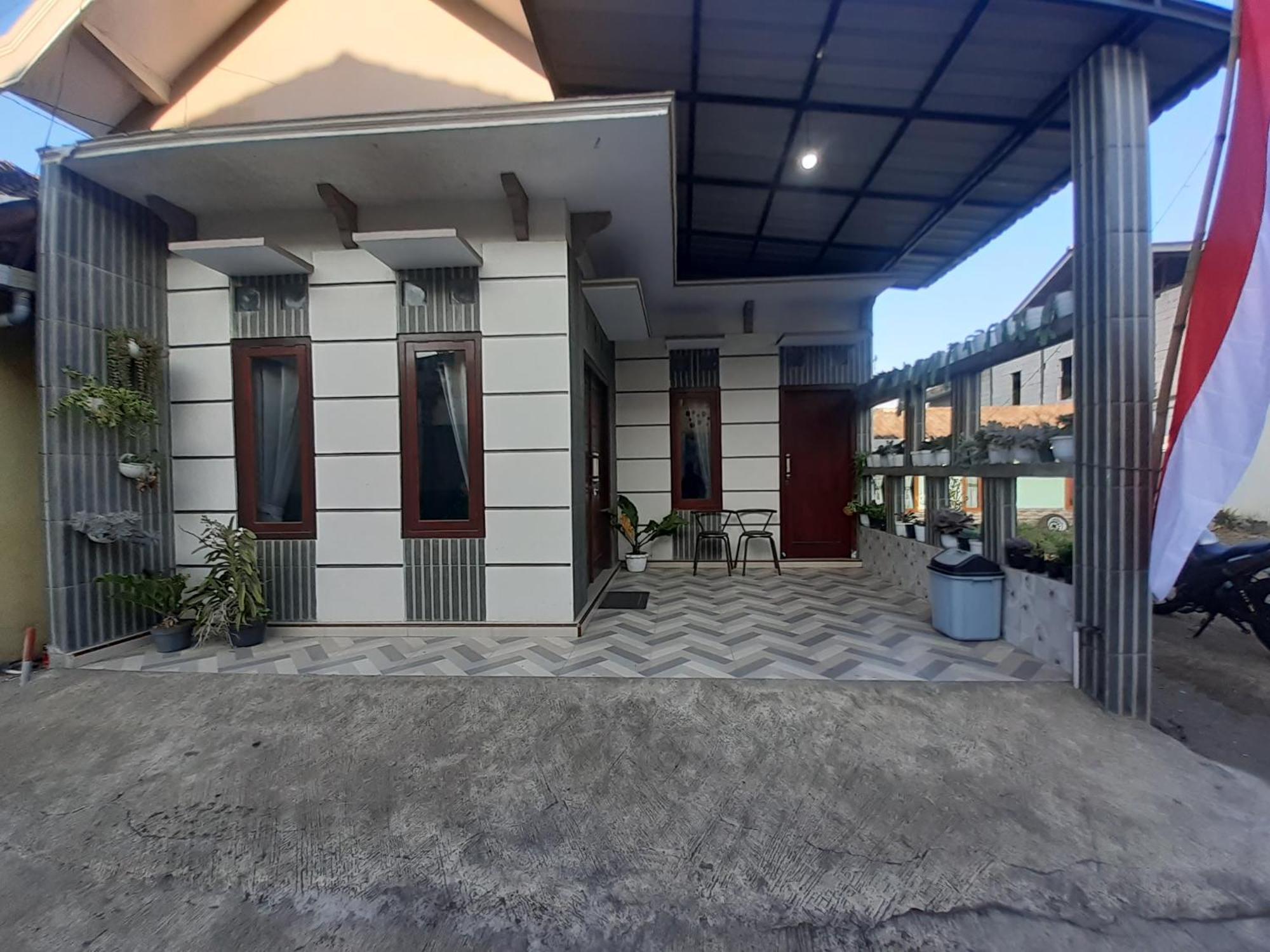 Widodaren Homestay بروبولينغو المظهر الخارجي الصورة